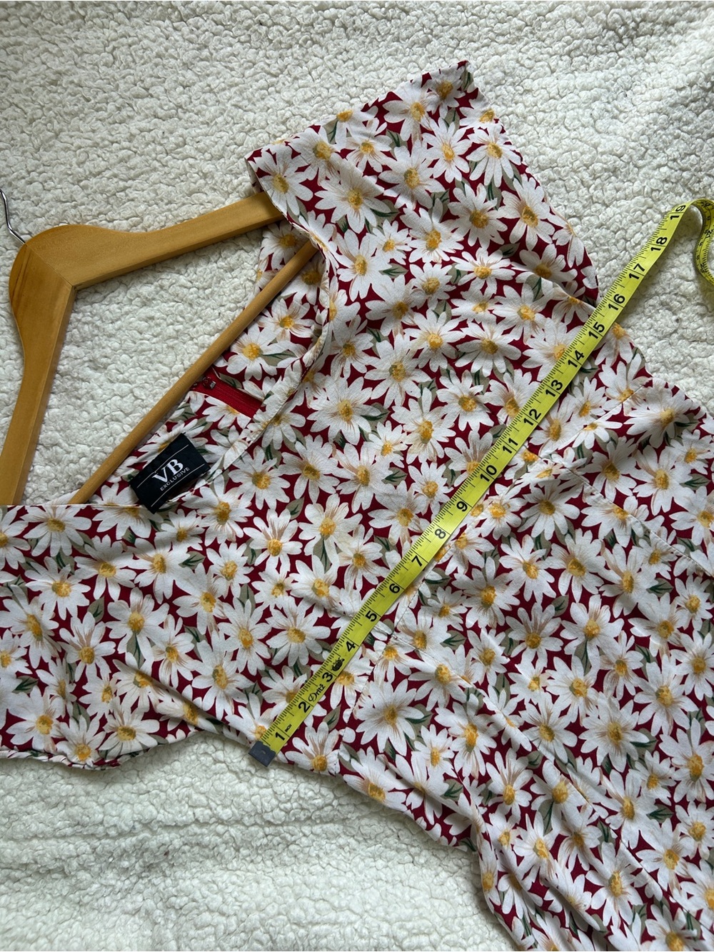 Vintage Floral Daisy Midi Dress in Cream Red and Yellow - Picture 7 of 9